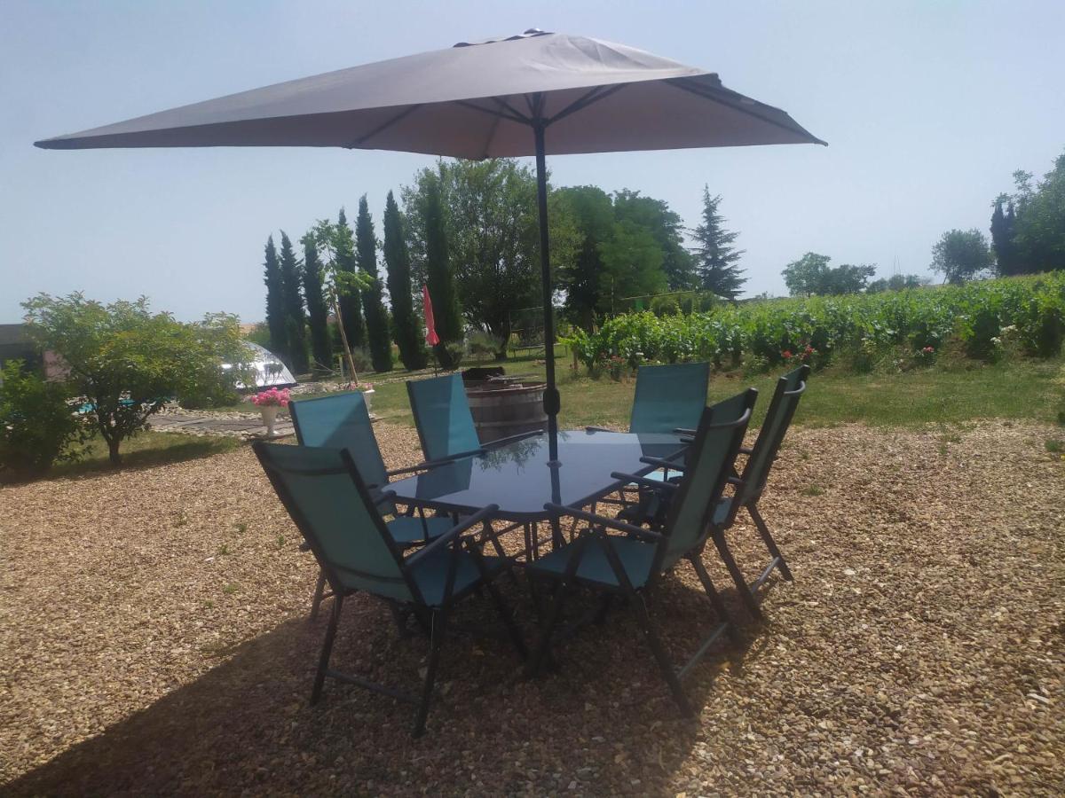 Clos Des Chenevieres, 3 Etoiles Comblanchien Exterior photo